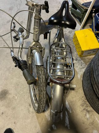 VENDO O CAMBIO BICICLETA PEGABLE GIANT ( iphone