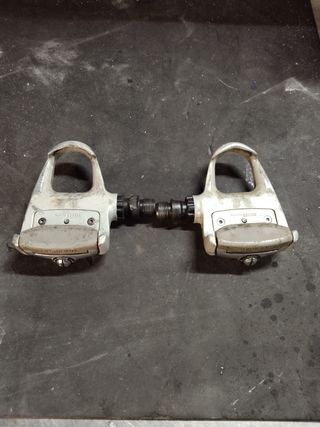 Pedales Shimano carretera 