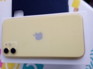 Teléfono móvil IPhone 11