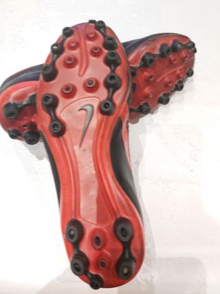 BOTAS DE FÚTBOL 