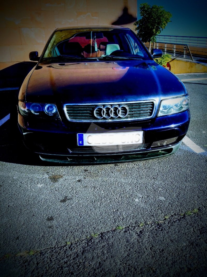 Audi A4 - foto 1