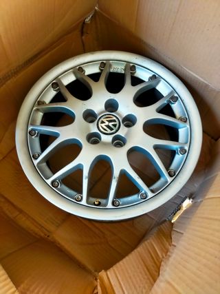 llantas golv iv gti BBS