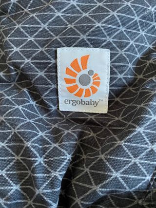 Mochila Ergobaby Adapt Geo Black