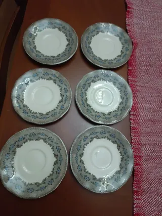 Cartuja de Sevilla Molino viejo tazas platos café.