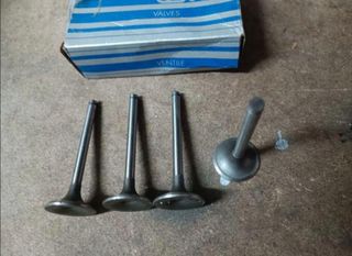 valvulas admision Renault; 5, 12