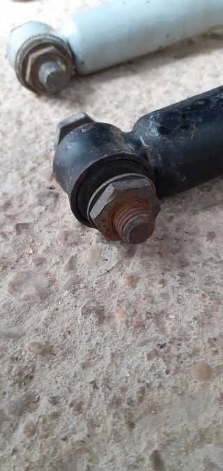 Amortiguadores traseros de vespino alx.