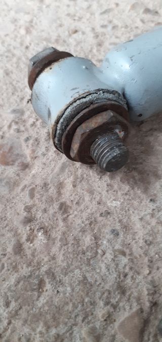 Amortiguadores traseros de vespino alx.