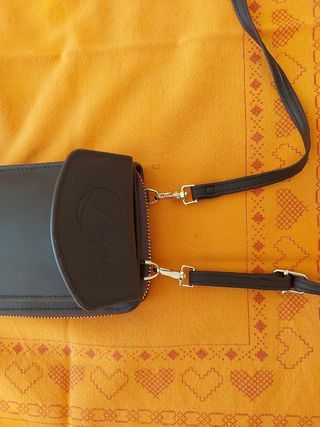 Cartera. Monedero.Tarjetas. Funda Móvil.