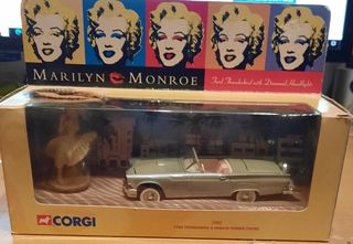 Corgi Toys, Ford Thunderbird,Figura Marilyn Monroe de segunda mano