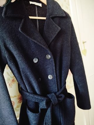 Chaquetón de señora. Talla 40. Cortefiel