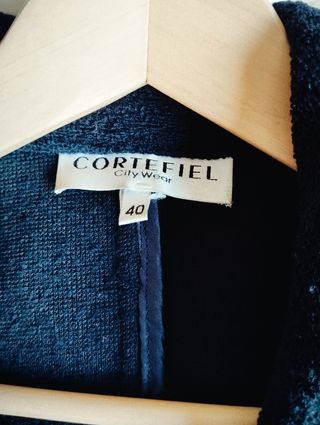Chaquetón de señora. Talla 40. Cortefiel