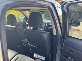 Mitsubishi Outlander 2016