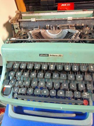 4 máquinas de escribir