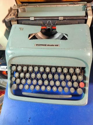 4 máquinas de escribir