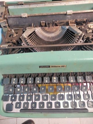 4 máquinas de escribir