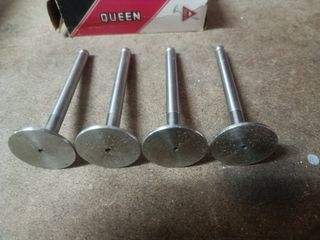 valvulas de escape para Ford Taunus 17m nuevas, or