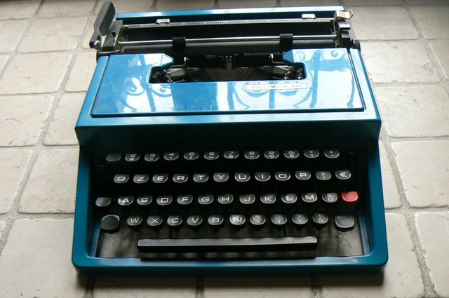 Macchina da scrivere Underwood 315 