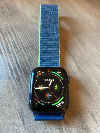 Apple Watch 4 + correas