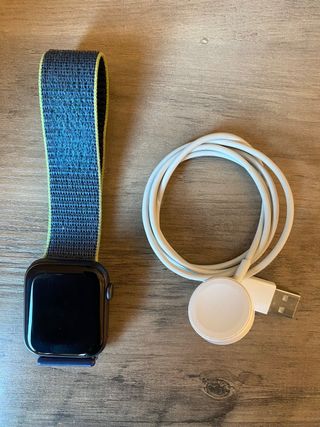 Apple Watch 4 + correas