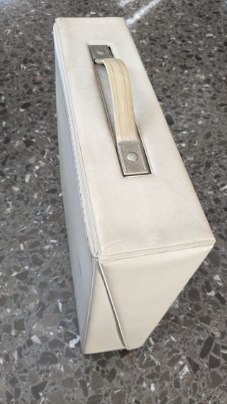 Maquina de escribir años 70