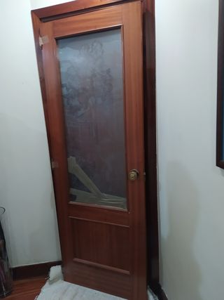 Puerta Maciza con Pescador Serigrafiado