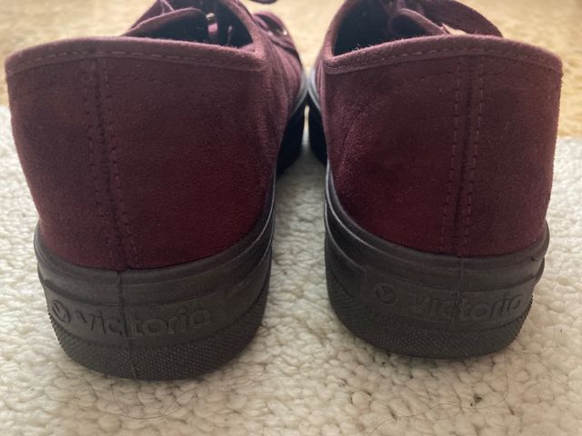 Zapatillas Victoria con plataforma de ante