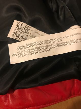 cazadora  roja de cuero