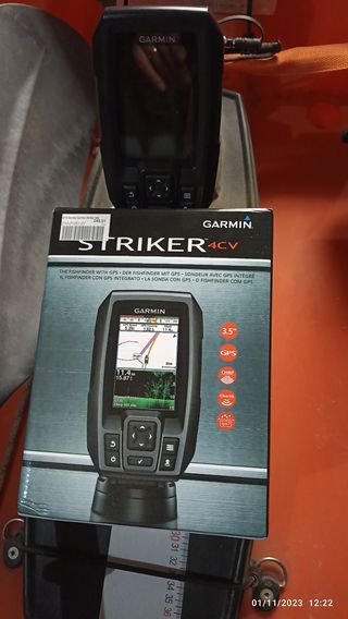 Kayak de pesca ikapia angler con sonda nueva
