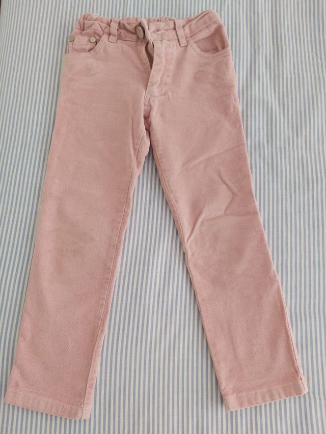 Pantalón rosa de niña
