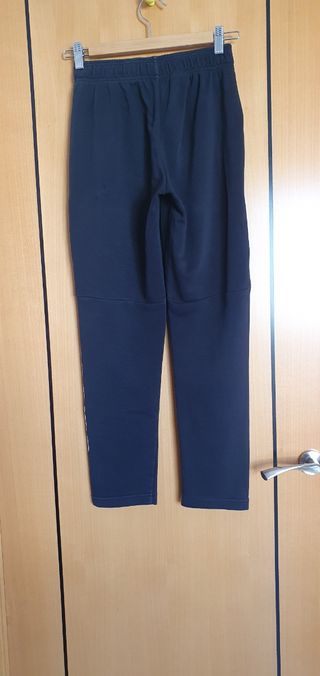 Pantalón Adidas talla 11-12 