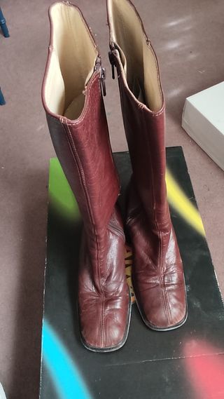 Botas altas de piel Pons Quintana
