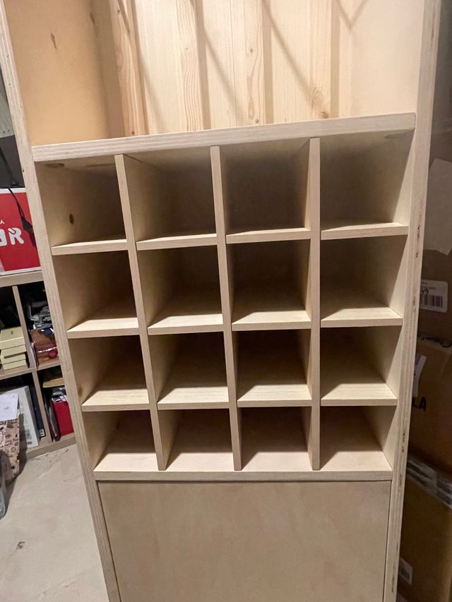 EXPOSTOR CALCETINES/GORRAS