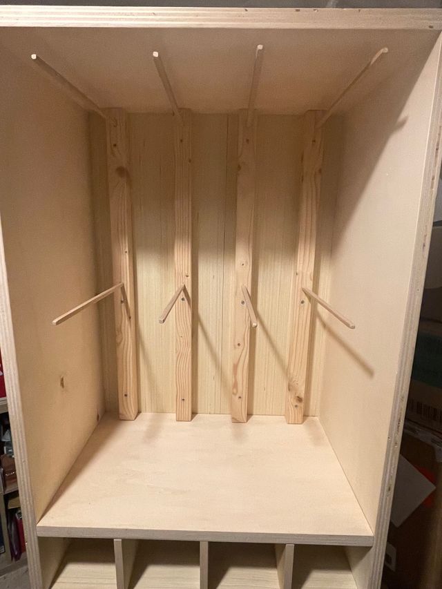 EXPOSTOR CALCETINES/GORRAS