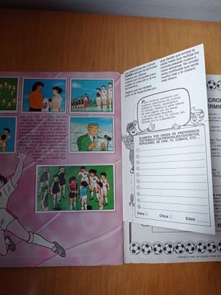 Álbum de cromos de Oliver y Tom campeones COMPLETO