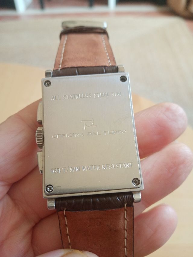 Reloj Officina del tempo. 