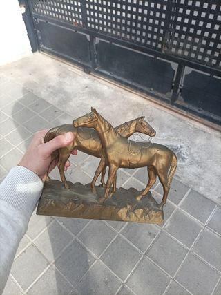 Figura bronce caballos