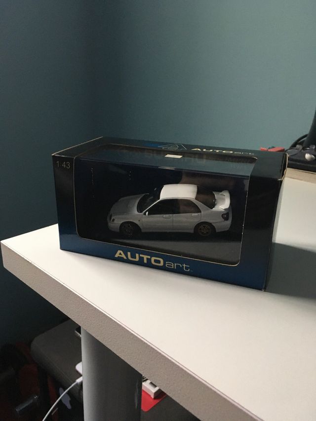 Subaru Impreza Autoart NUOVA 1/43