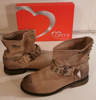 Stivaletti Onyx Scamosciati nr. 37