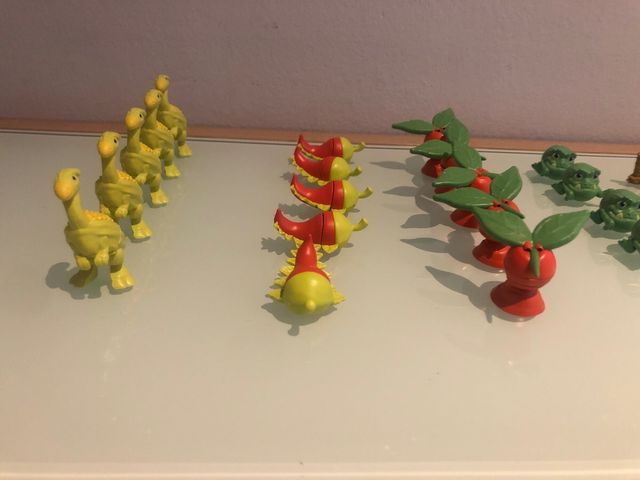 🎁 REGALO🍍🦕 MINI VEGASAURIOS LIDL