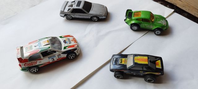 Lotto modellini 1/64 e 1/43