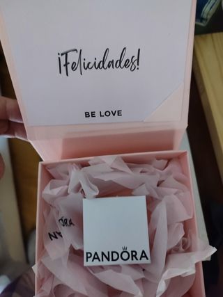 Pandora. Es una niña!!! Abalorio