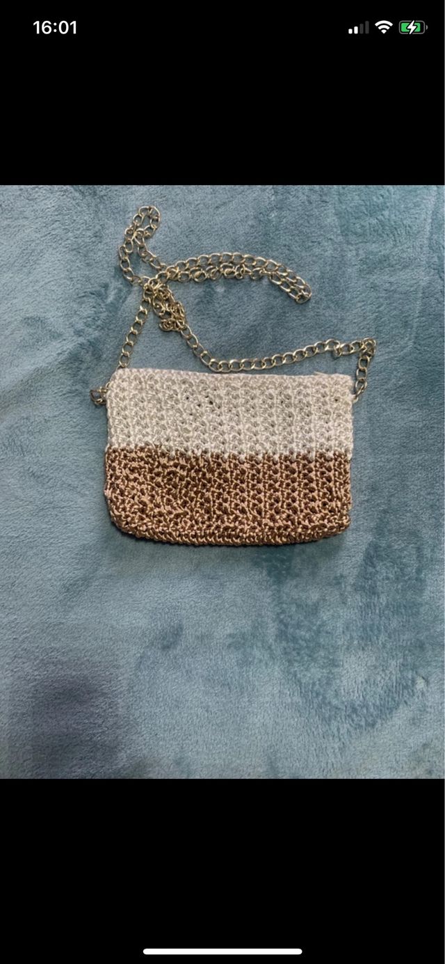 borsetta fatta a mano