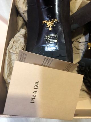 botines piel melocoton Prada