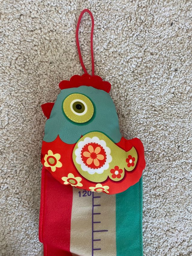 Medidor de pared para niños y niñas