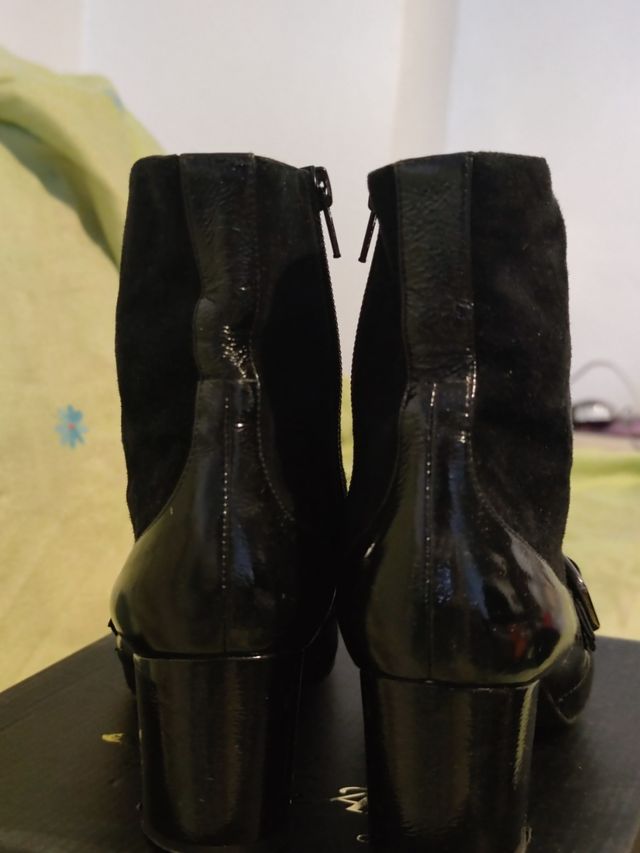 Botines, botas cortas, negros mujer