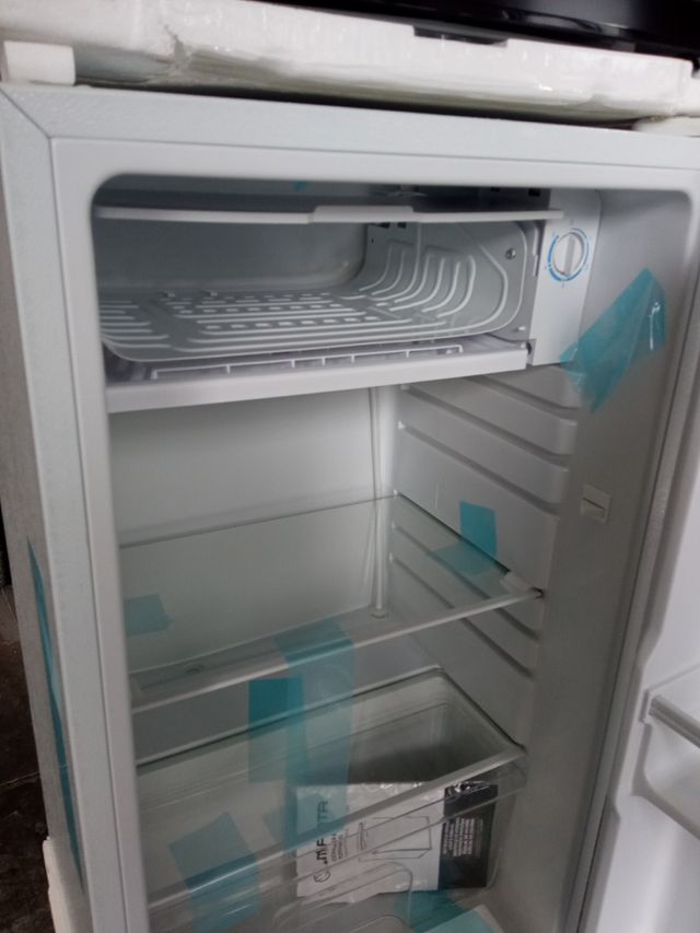Refrigerador bajo encimera