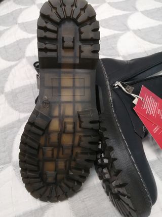 Botas tipo martens 40