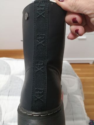 Botas tipo martens 40