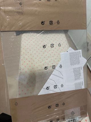 Besta ikea balda cristal 