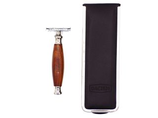 Maquinilla de afeitar clasica marrón